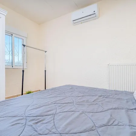 Goldhome - Carlit - Casa 9 Habitaciones, Piscina Privada, Sala De Juegos בית נופש *