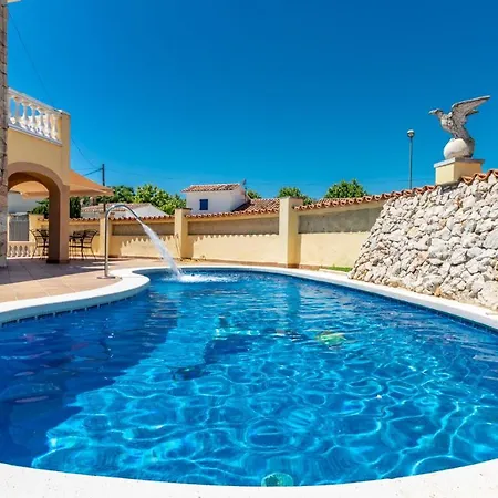בית נופש Goldhome - Carlit - Casa 9 Habitaciones, Piscina Privada, Sala De Juegos אמפוריבראבה