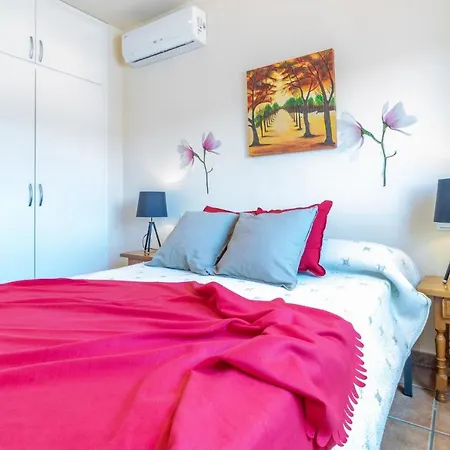 Goldhome - Carlit - Casa 9 Habitaciones, Piscina Privada, Sala De Juegos בית נופש